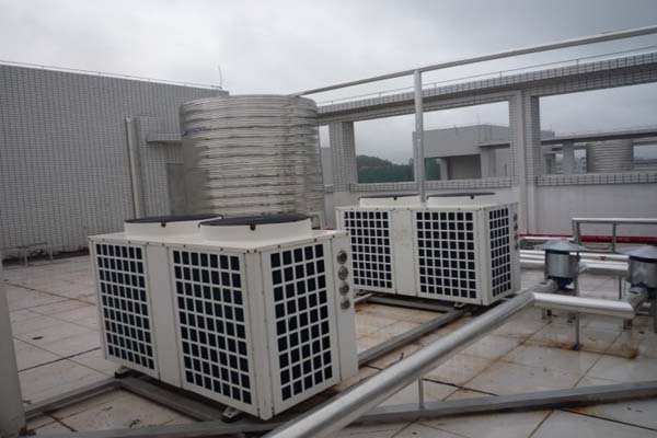 淮安金湖宾馆空气能热水工程